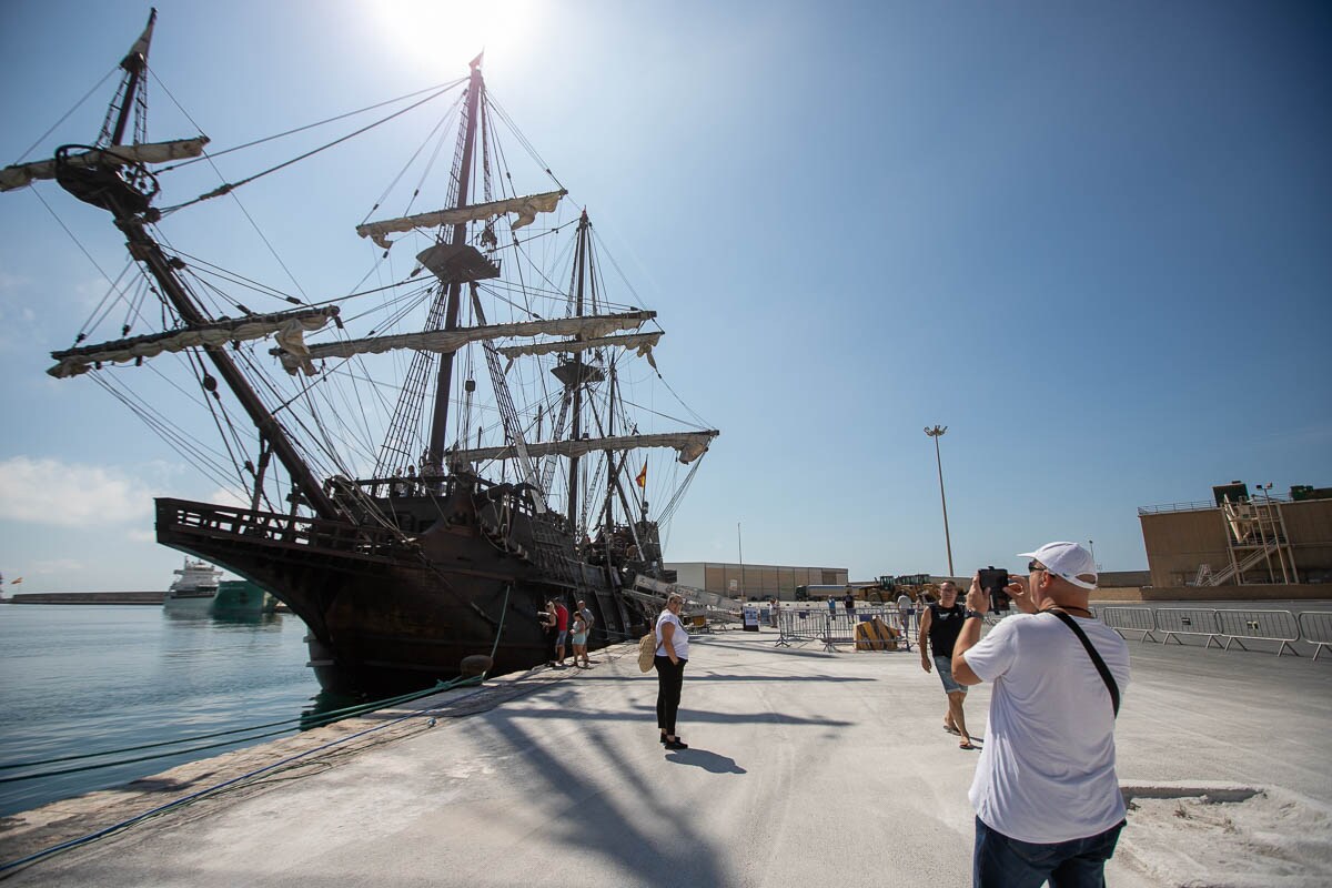 Fotos: El Galeón Andalucía, Atracado En Motril, Desde Dentro | Ideal